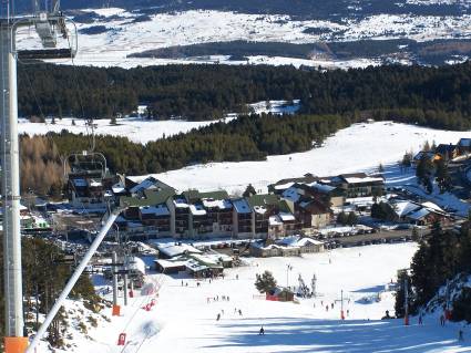 P2000 vue de la piste rouge des gentianes